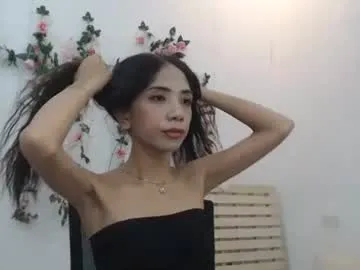 Adelle_Vixen – webcam model profile photo Image 4