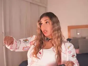 missjuliaa_ Image 10