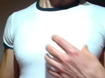 CurlyBloom – webcam model profile photo Image 18