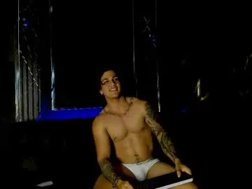 RockPierce – webcam model profile photo Image 12