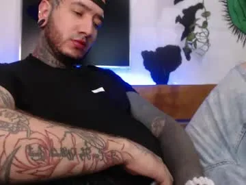 paisas_horny – webcam model profile photo Image 8