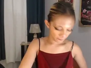 MoniLing – webcam model profile photo Image 13