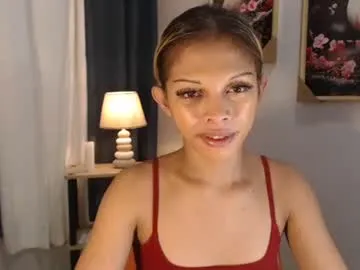 MoniLing – webcam model profile photo Image 17