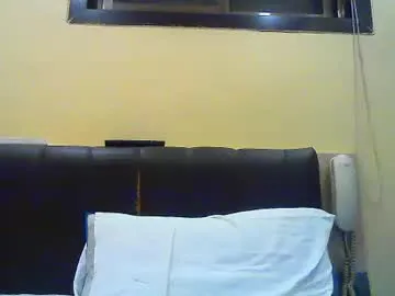 AlannaWeest – webcam model profile photo Image 8