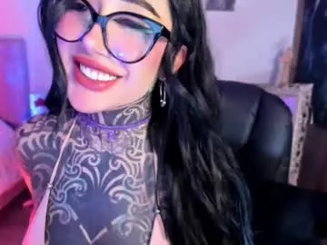 SandiSquirts – webcam model profile photo Image 14