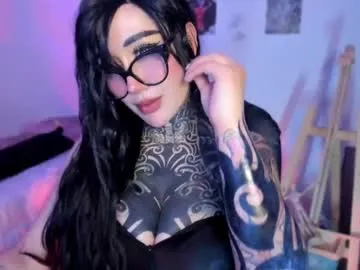 SandiSquirts – webcam model profile photo Image 2