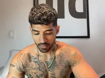 steveen_1604 – webcam model profile photo Image 12