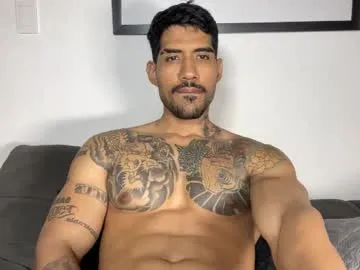 steveen_1604 – webcam model profile photo Image 7