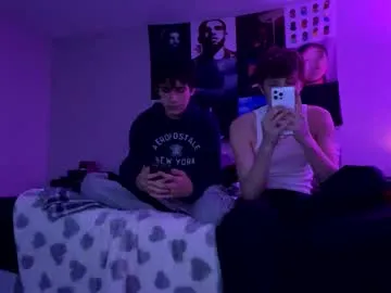 mylesandmaxxx06 – webcam model profile photo Image 2