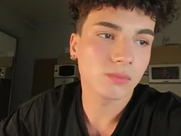 TeenieMarie – webcam model profile photo Image 16