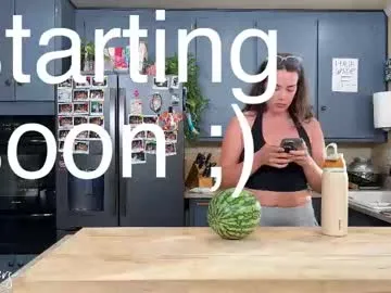 LIISAMENDEZ – webcam model profile photo Image 6