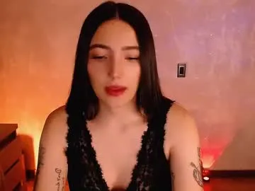 KimKelly13 – webcam model profile photo Image 19