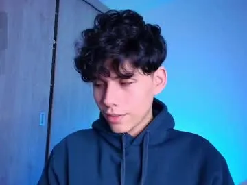 big_dicktop23 – webcam model profile photo Image 7