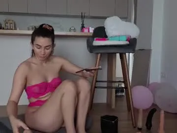 LuckyGoddessXXX – webcam model profile photo Image 10