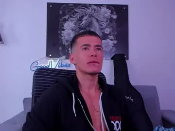 Live with niickcooper on FliCam