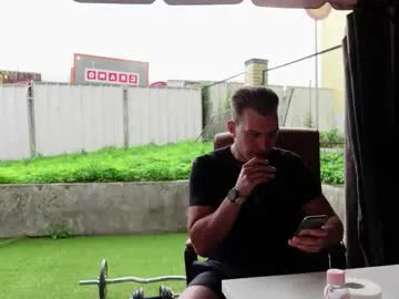 Yo155 – webcam model profile photo Image 10