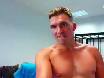 Yo155 – webcam model profile photo Image 6