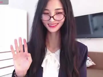 Ameliees – webcam model profile photo Image 16