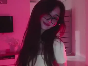 Ameliees – webcam model profile photo Image 7