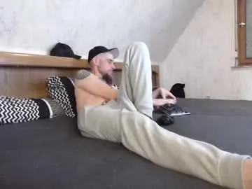 Ravenn_Love – webcam model profile photo Image 6