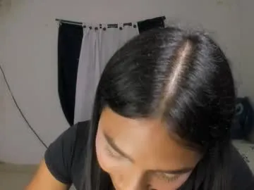 sofayfh – webcam model profile photo Image 13