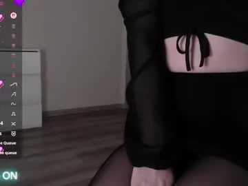 DollySummers – webcam model profile photo Image 8