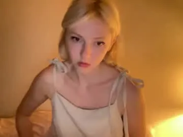 EmilyHunnter – webcam model profile photo Image 17