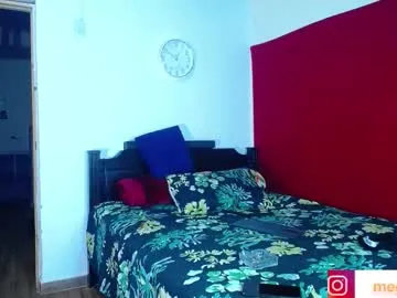 SweetSavage18 – webcam model profile photo Image 16