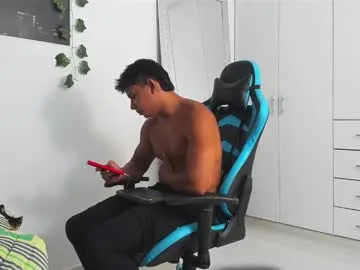 YaraDavis – webcam model profile photo Image 17