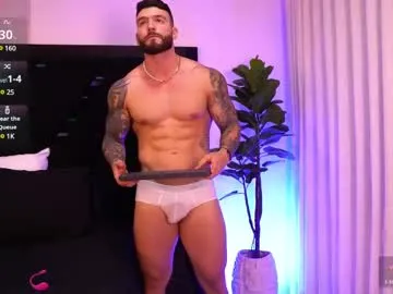 ArianaSole – webcam model profile photo Image 4