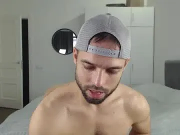 maxandtam – webcam model profile photo Image 9