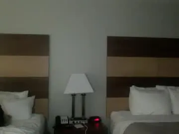 Noya – webcam model profile photo Image 5