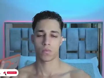 mash_angelo – webcam model profile photo Image 15
