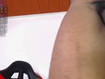 MhiaTaylor – webcam model profile photo Image 6