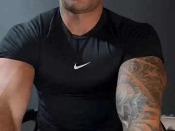 NinaFontana – webcam model profile photo Image 16