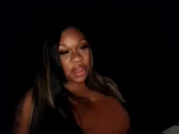 NicoleLara – webcam model profile photo Image 13