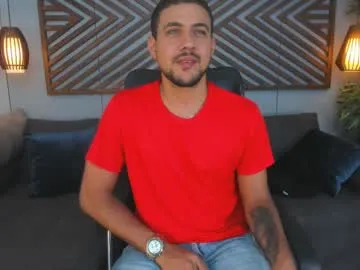 AylaRosell – webcam model profile photo Image 3