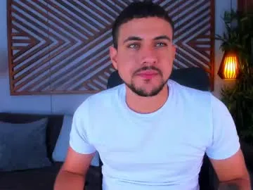 AylaRosell – webcam model profile photo Image 9