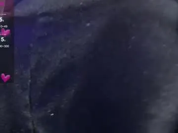 Lililth_Capri77 – webcam model profile photo Image 12