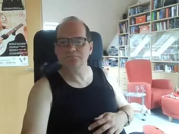 MiluFontaine – webcam model profile photo Image 5