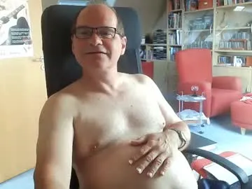 MiluFontaine – webcam model profile photo Image 7