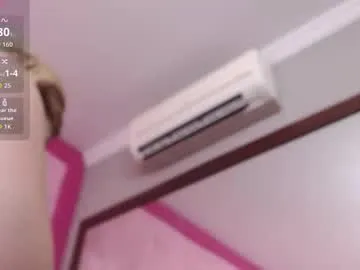 MissHotTessy – webcam model profile photo Image 14