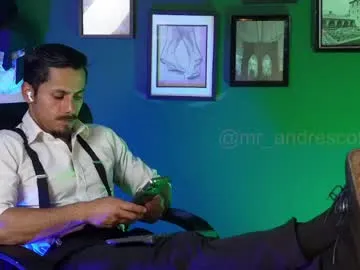 JanexHope – webcam model profile photo Image 4