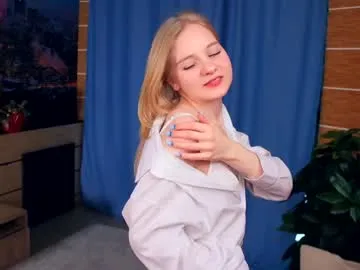 OwQoll – webcam model profile photo Image 1