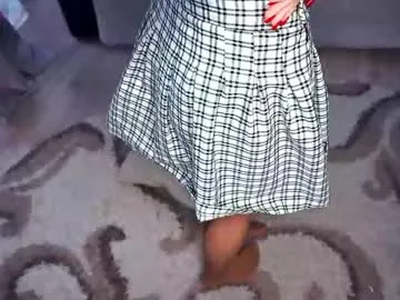 OwQoll – webcam model profile photo Image 6