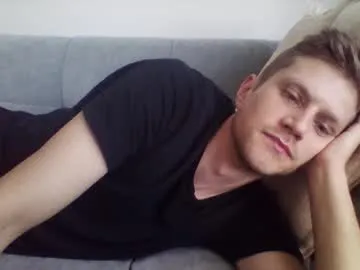 FoxxyMilf – webcam model profile photo Image 2