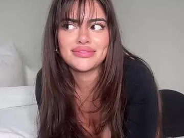 JuliaQuinn – webcam model profile photo Image 6