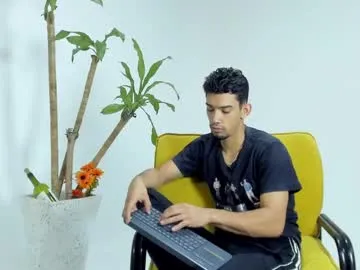leo_wildd – webcam model profile photo Image 4
