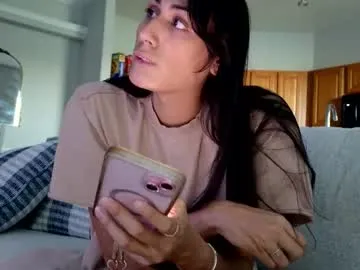 RainbowLoverCh – webcam model profile photo Image 4