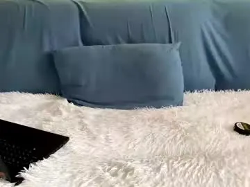 esthetics_boys – webcam model profile photo Image 6